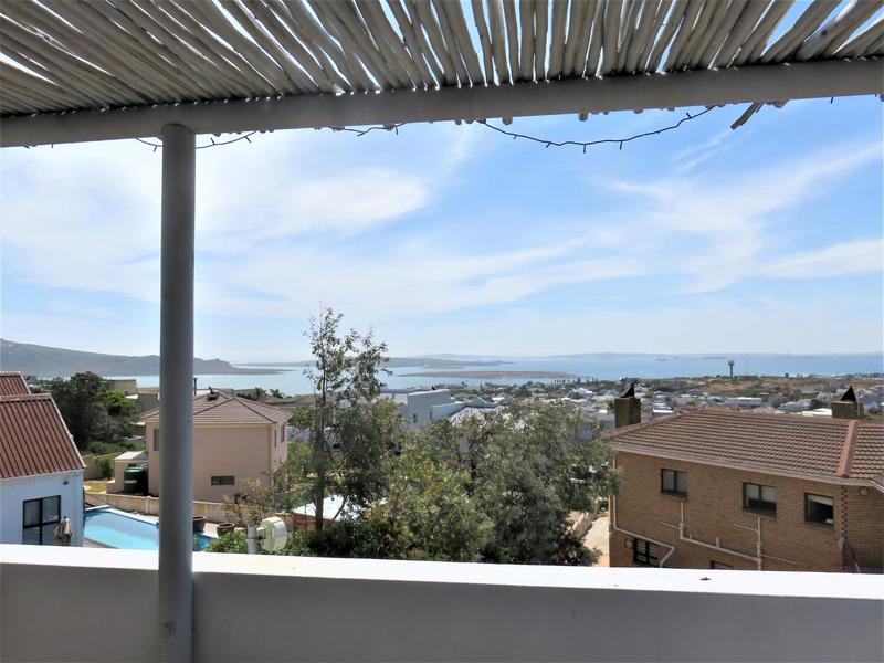 5 Bedroom Property for Sale in Myburgh Park Western Cape